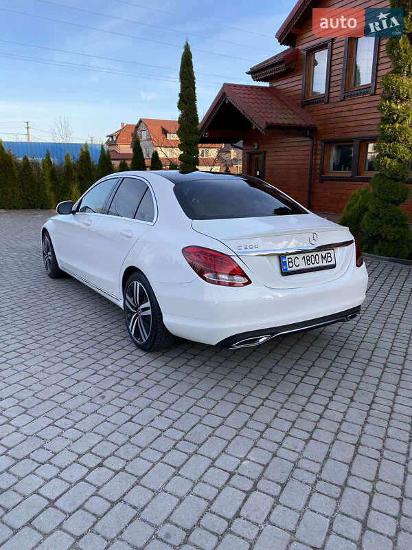 Седан Mercedes-Benz C-Class 2016 в Львове