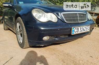 Седан Mercedes-Benz C-Class 2002 в Чернігові