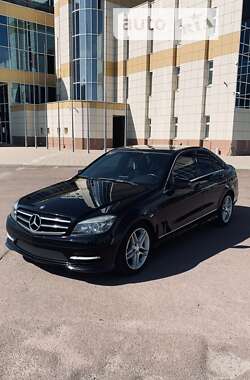 Седан Mercedes-Benz C-Class 2010 в Харкові