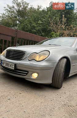 Седан Mercedes-Benz C-Class 2001 в 