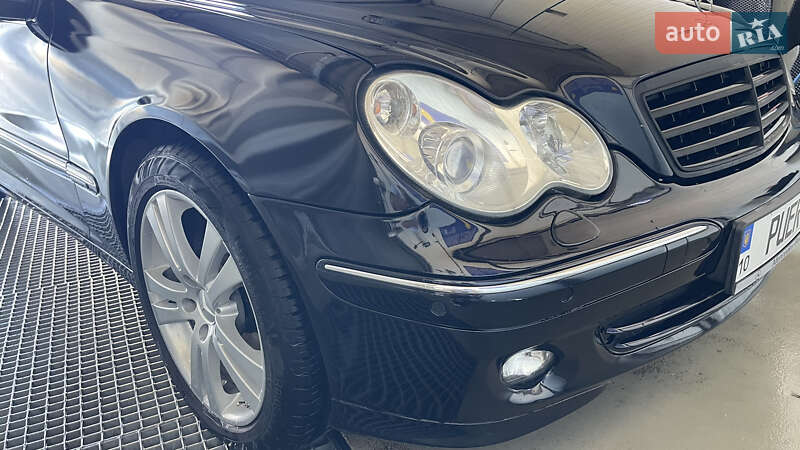 Універсал Mercedes-Benz C-Class 2007 в Києві