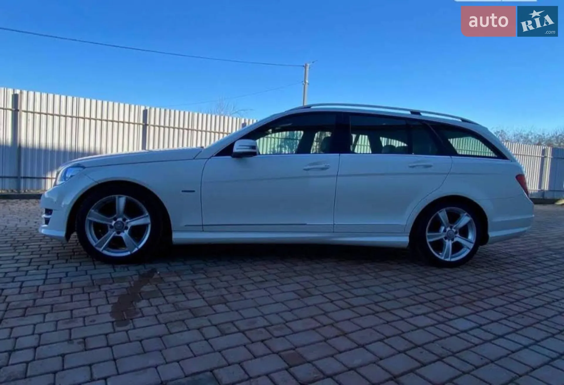 2011 Mercedes-Benz C-klasse - мініатюра 2