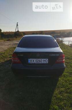 Седан Mercedes-Benz C-Class 2002 в 