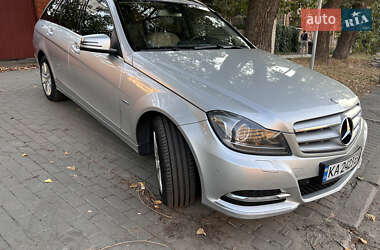 Универсал Mercedes-Benz C-Class 2011 в 