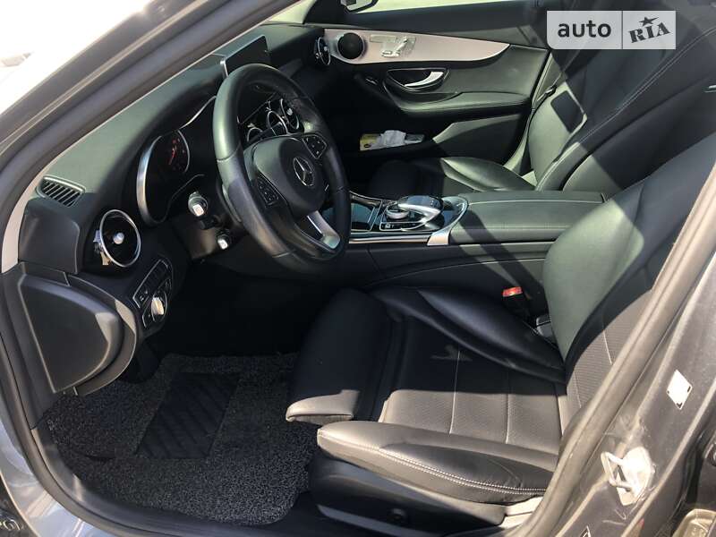 Седан Mercedes-Benz C-Class 2017 в Киеве