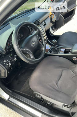 Седан Mercedes-Benz C-Class 2006 в 