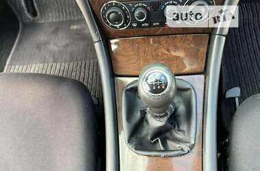 Седан Mercedes-Benz C-Class 2006 в 
