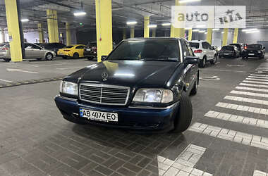 Седан Mercedes-Benz C-Class 1999 в Василькове