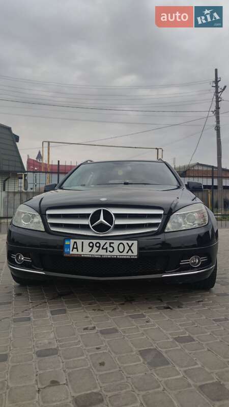 Универсал Mercedes-Benz C-Class 2010 в 