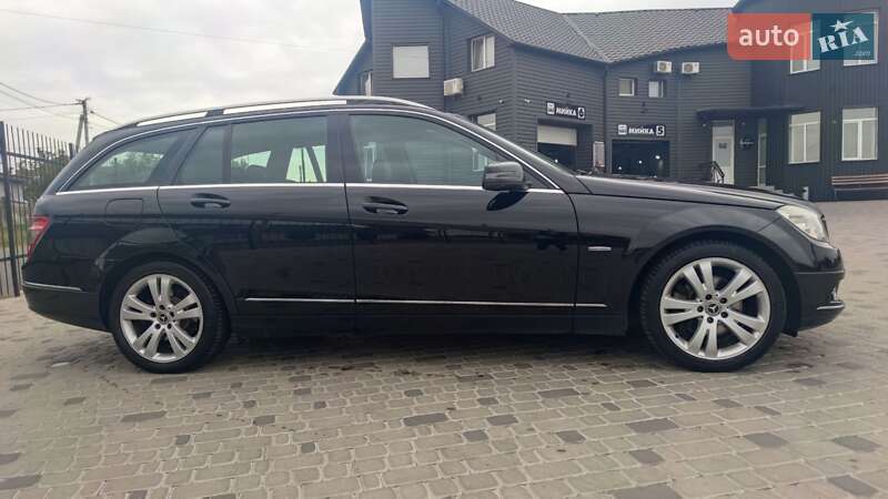 Универсал Mercedes-Benz C-Class 2010 в Белой Церкви