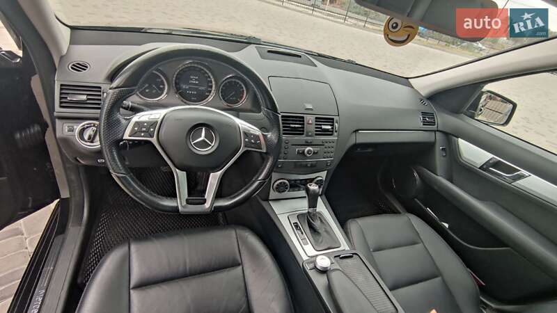 Универсал Mercedes-Benz C-Class 2010 в Белой Церкви