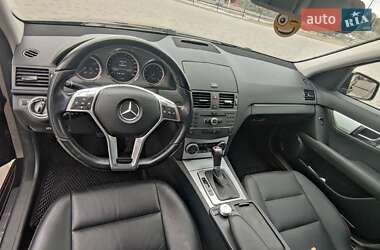 Универсал Mercedes-Benz C-Class 2010 в 