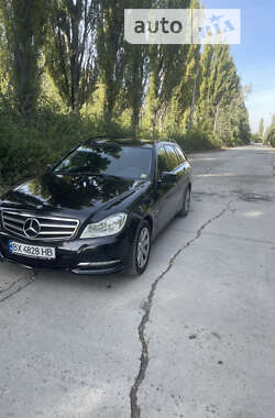 Універсал Mercedes-Benz C-Class 2011 в Кам'янець-Подільському