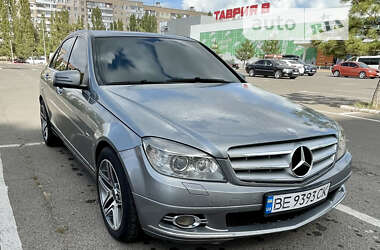 Седан Mercedes-Benz C-Class 2008 в Николаеве