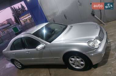 Седан Mercedes-Benz C-Class 2002 в Тернополе