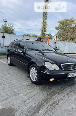 Універсал Mercedes-Benz C-Class 2002 в Чернівцях