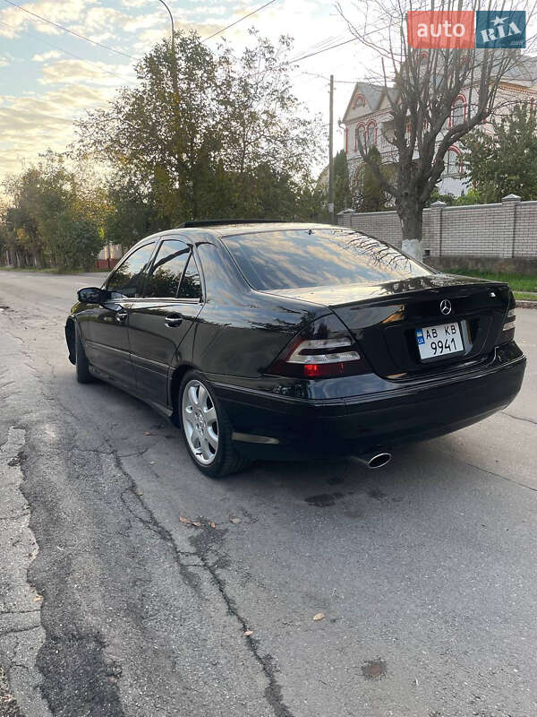 Седан Mercedes-Benz C-Class 2006 в Виннице