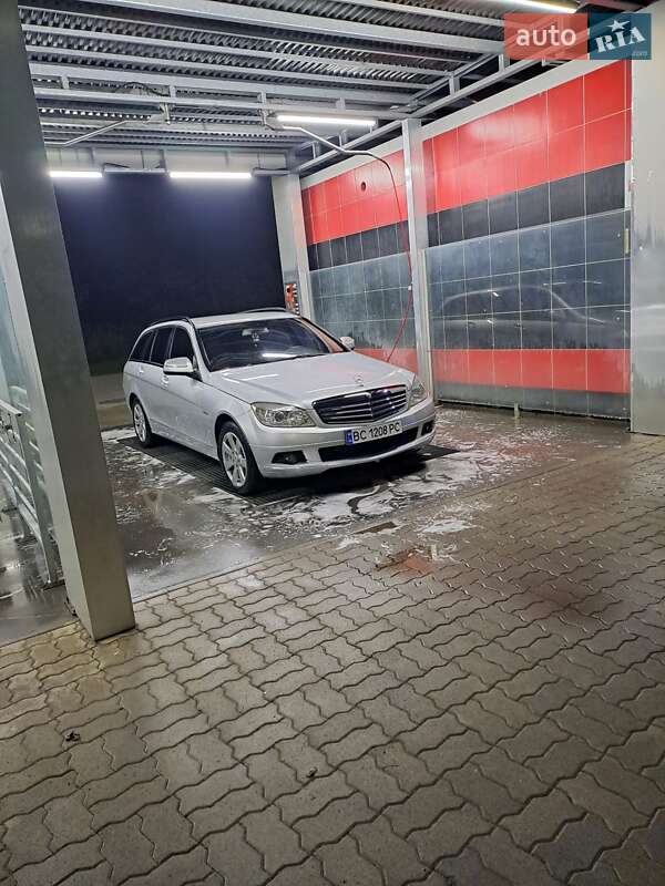 Универсал Mercedes-Benz C-Class 2007 в Стрые