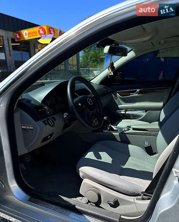Седан Mercedes-Benz C-Class 2008 в Сокирянах