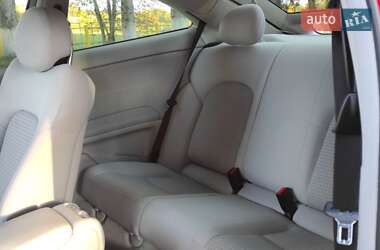 Купе Mercedes-Benz C-Class 2005 в 