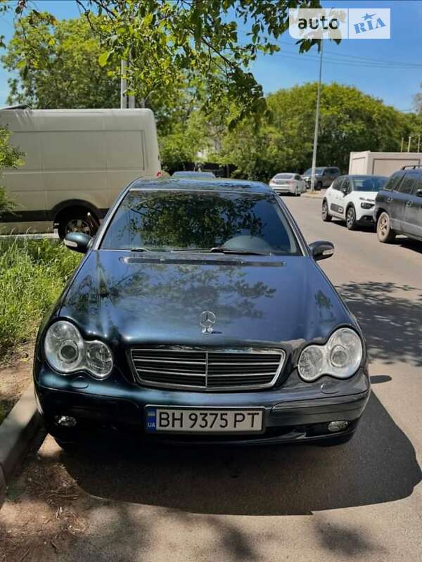 Mercedes-Benz C-Class 2003 Mercedes-Benz C-Class 2003