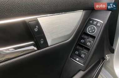 Седан Mercedes-Benz C-Class 2010 в 