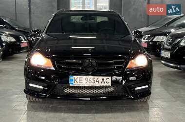 Седан Mercedes-Benz C-Class 2011 в Кам'янському