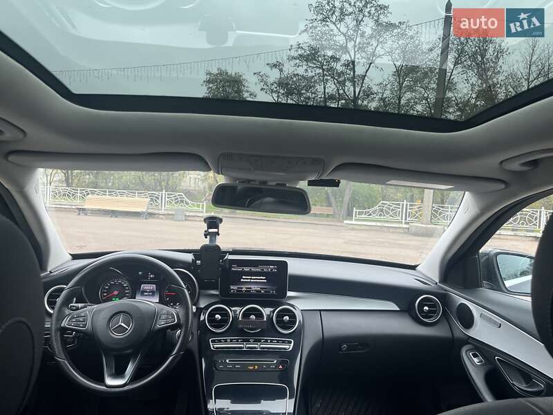 Универсал Mercedes-Benz C-Class 2015 в Коростене