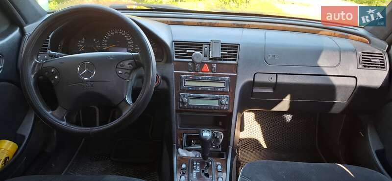 Седан Mercedes-Benz C-Class 1998 в Килии