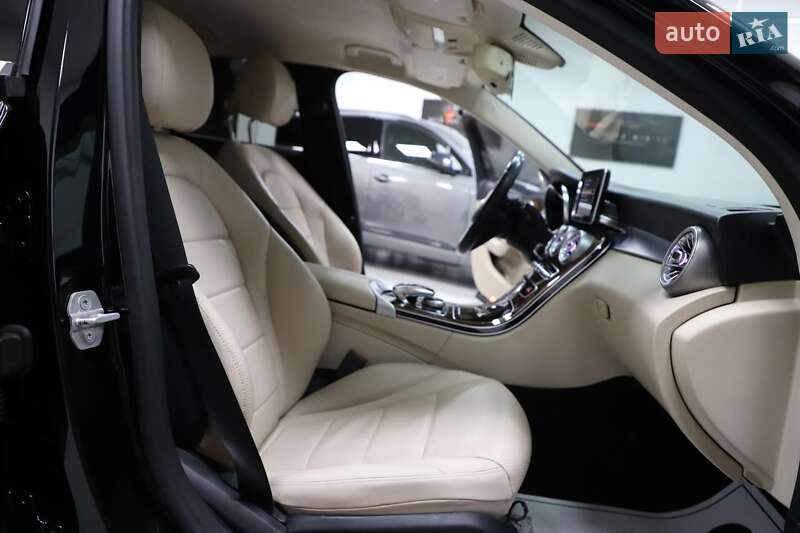 Седан Mercedes-Benz C-Class 2015 в Каменском