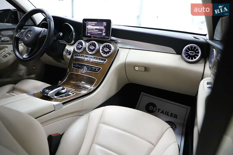 Седан Mercedes-Benz C-Class 2015 в Каменском