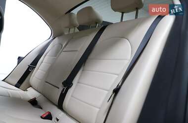 Седан Mercedes-Benz C-Class 2015 в 