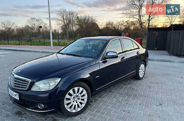 Седан Mercedes-Benz C-Class 2008 в 