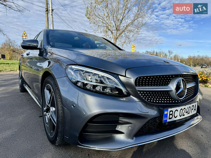 Седан Mercedes-Benz C-Class 2019 в Львові