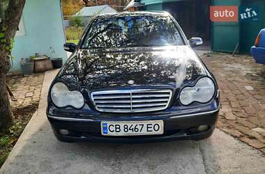 Седан Mercedes-Benz C-Class 2002 в Прилуках