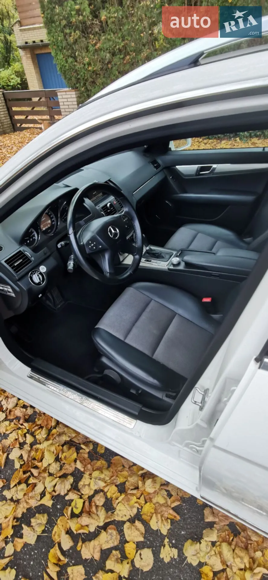 2010 Mercedes-Benz C-klasse - мініатюра 22