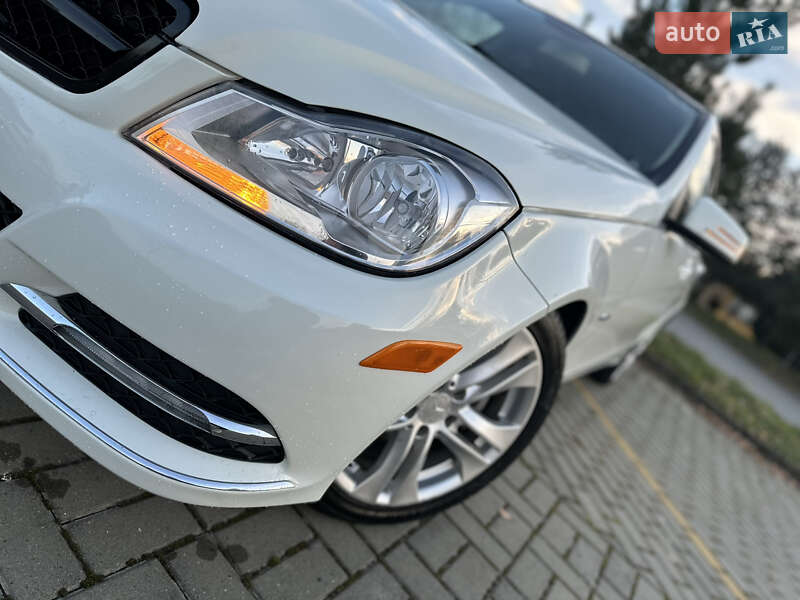 Седан Mercedes-Benz C-Class 2011 в Дрогобичі