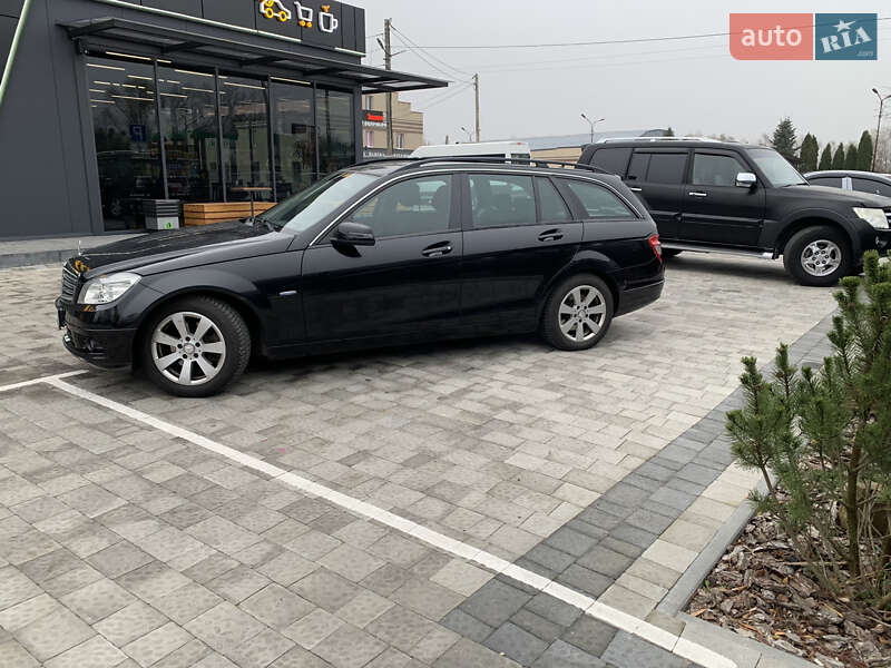 Универсал Mercedes-Benz C-Class 2009 в Каменке-Бугской