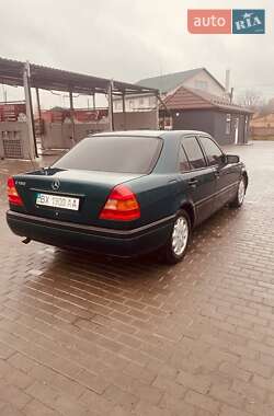 Седан Mercedes-Benz C-Class 1994 в Виннице