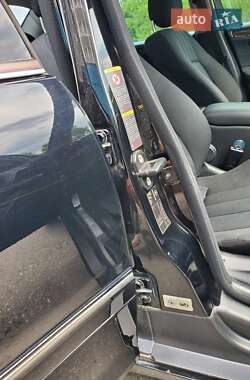 Седан Mercedes-Benz C-Class 2004 в 