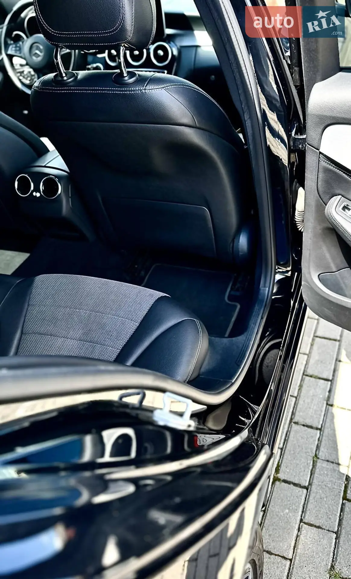 2015 Mercedes-Benz C-klasse - мініатюра 21