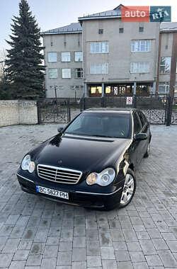 Седан Mercedes-Benz C-Class 2003 в Бродах