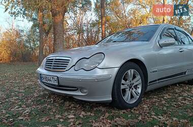 Седан Mercedes-Benz C-Class 2002 в Новоукраинке