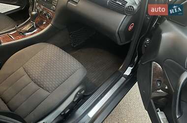 Універсал Mercedes-Benz C-Class 2005 в 