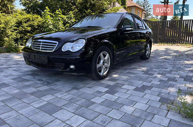 Седан Mercedes-Benz C-Class 2005 в Старокостянтинові