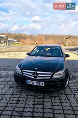 Седан Mercedes-Benz C-Class 2009 в Снятине