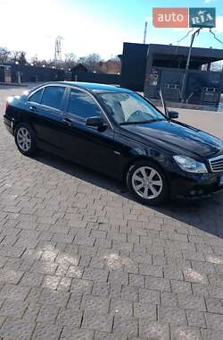 Седан Mercedes-Benz C-Class 2011 в Долине