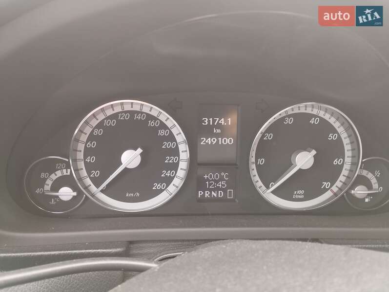 Универсал Mercedes-Benz C-Class 2006 в Радехове