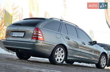 Універсал Mercedes-Benz C-Class 2005 в Бердичеві