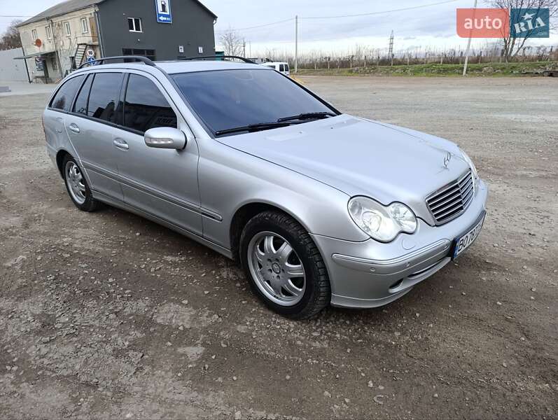 Универсал Mercedes-Benz C-Class 2003 в Кременце